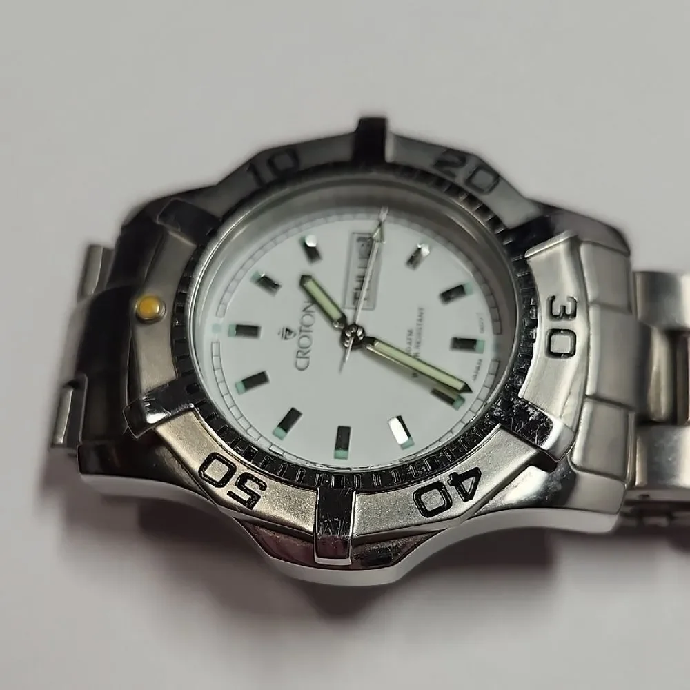Croton Silver Stainless Steel Men’s Watch with White Dial Croton CA301051